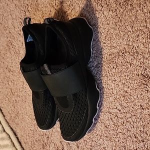 👟 Lightly-used Womens Kinetic Sorel slip-on sz 8.5 👟